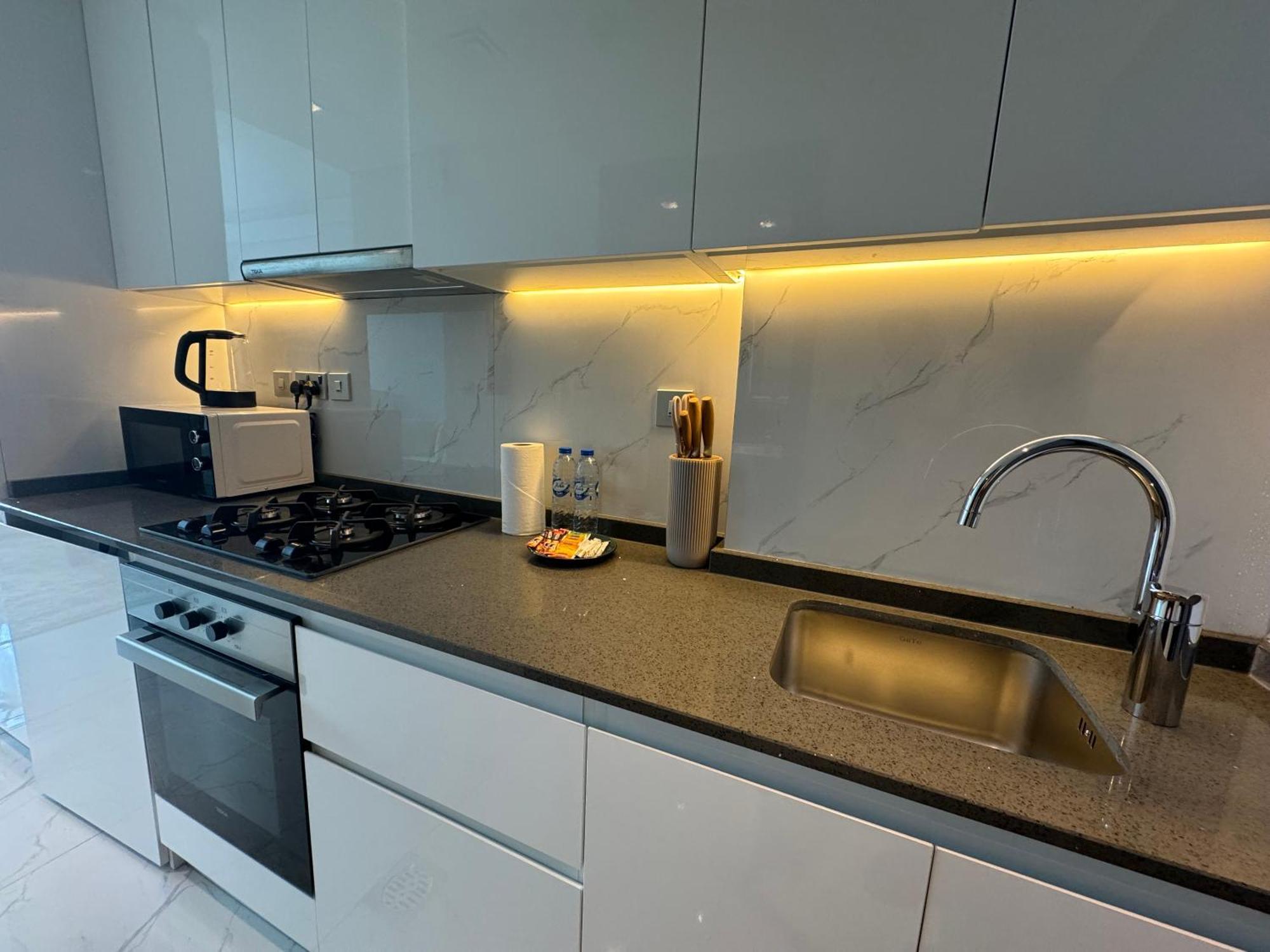 Ashri Hh Studio In Samana Hills With Pool View Appartement Dubai